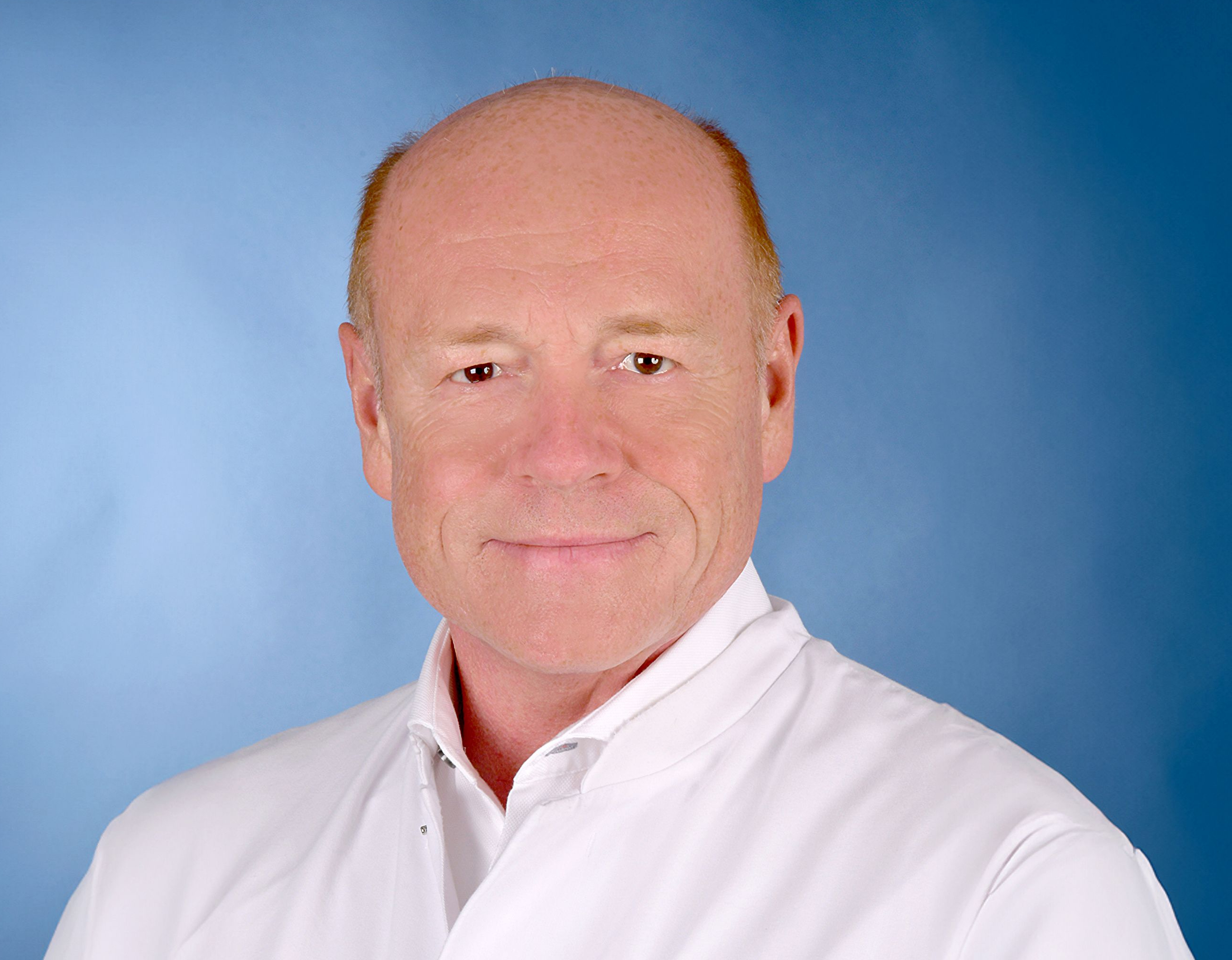 Portrait Burkhard Dick 2024.jpg